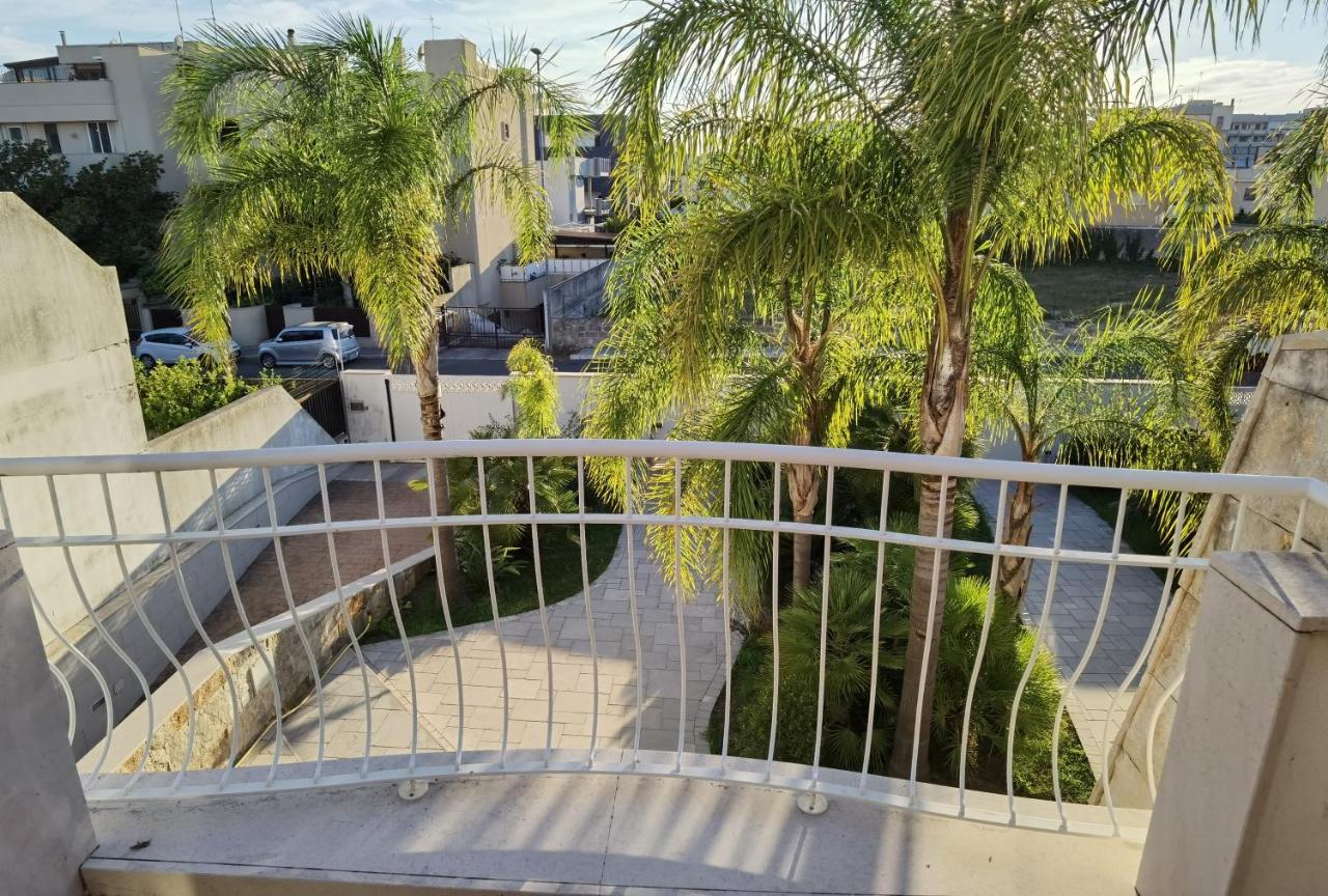Villa Silvana レッチェ エクステリア 写真